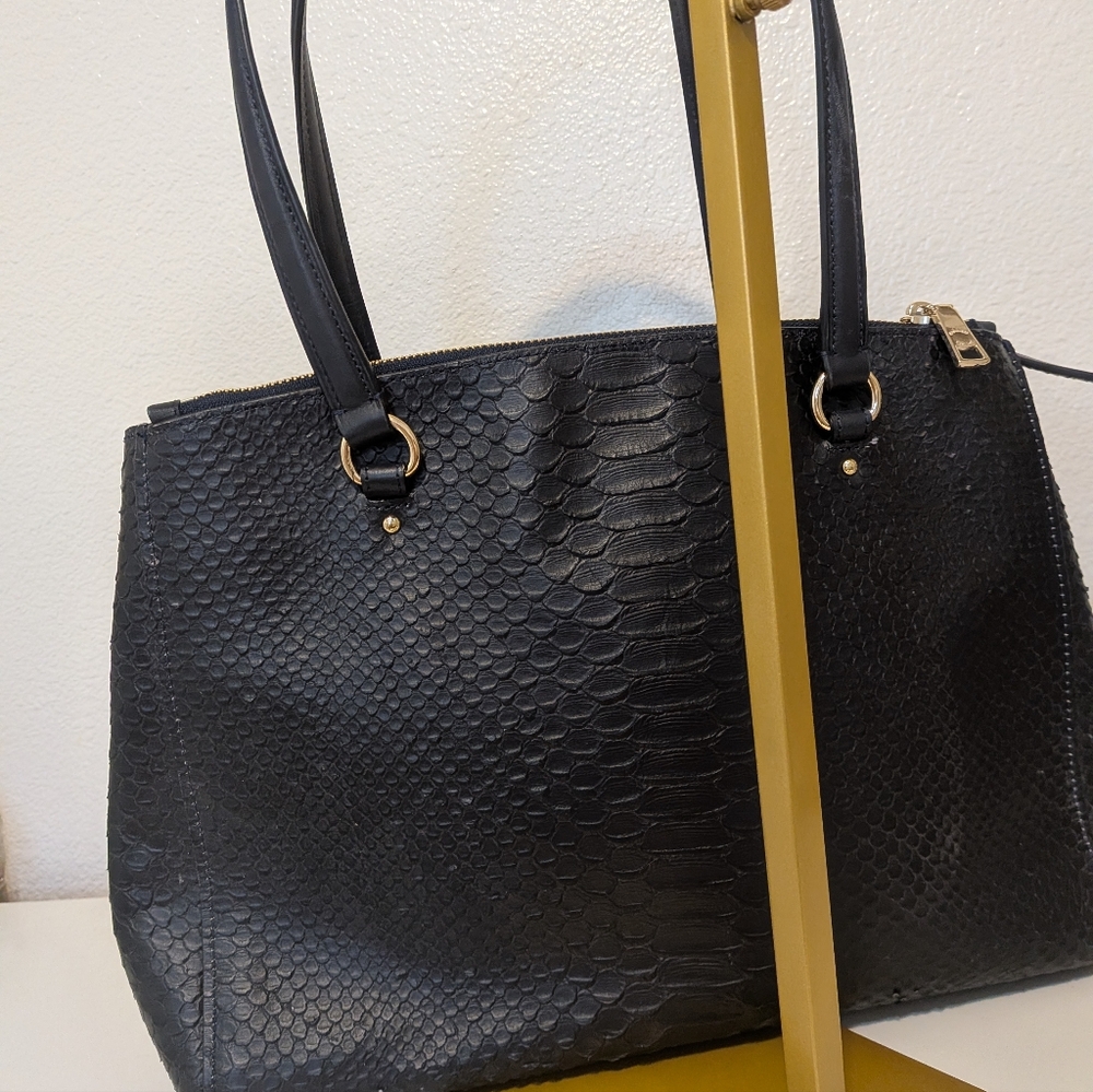 Coach NWT Navy Python leather Stanton Handbag Pur… - image 11